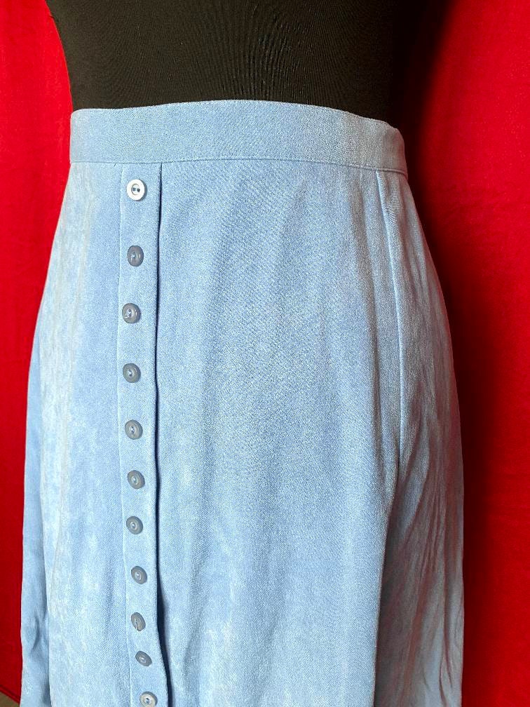 Vintage sky blue embroidered skirt - 1980s button up skirt