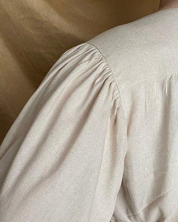 Long 18th century inspired Pirate style chemise - linen shirt/blouse with puffy sleeves - historical unisex chemise, Victorian, Renaissance