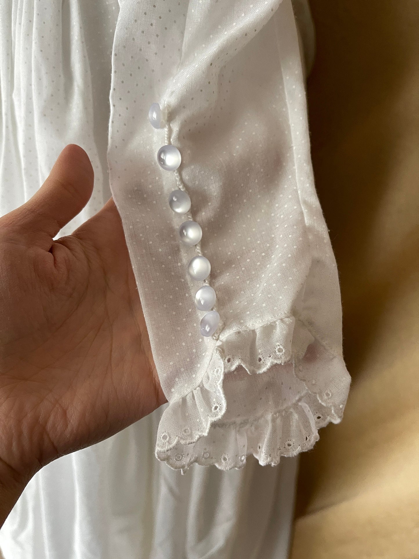 1970s does Edwardian vintage wedding dress, summer white muslin dress, Edwardian style white dress