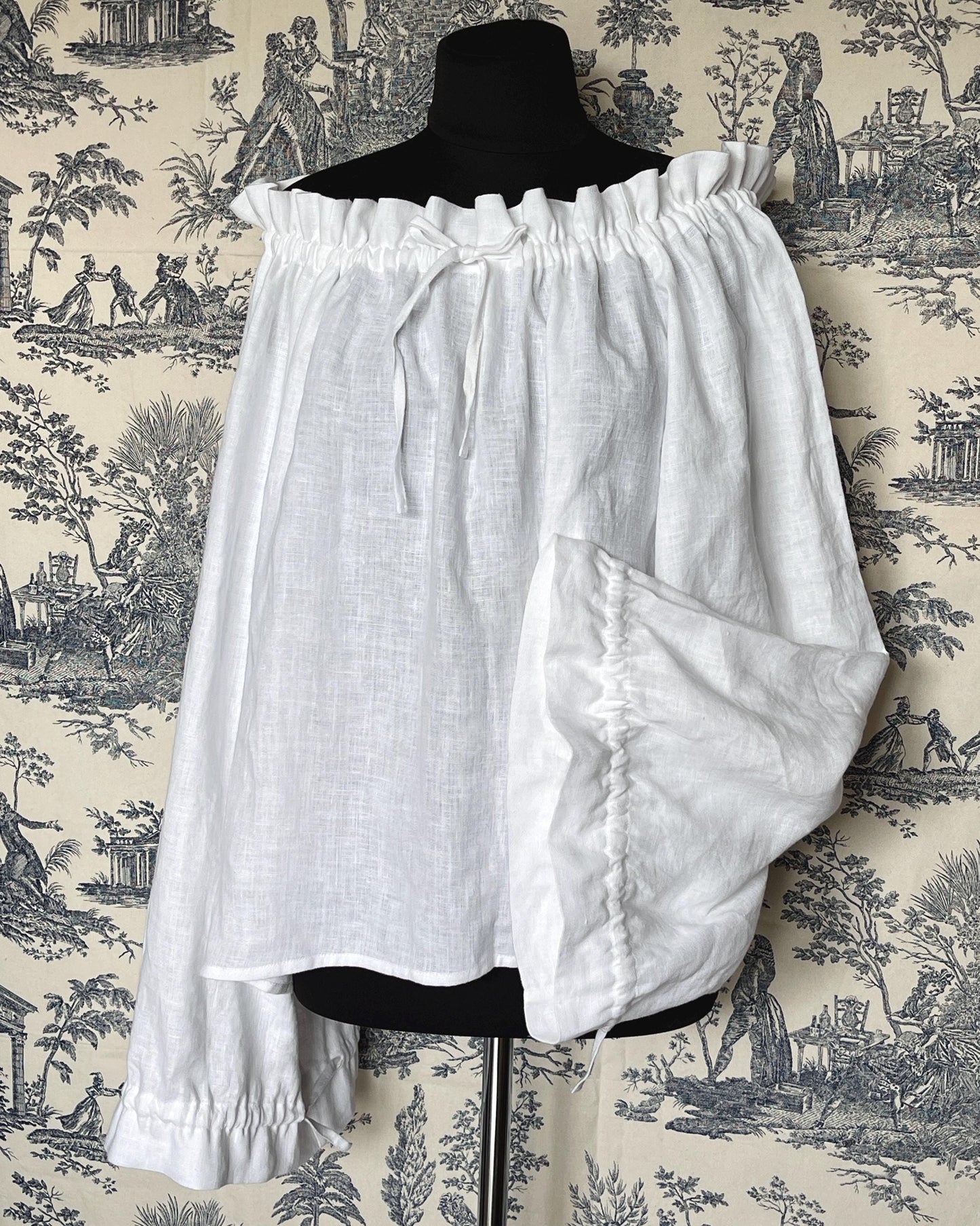 Delicate Vintage Inspired Raglan Chemise “Poet” – Linen/Cotton Shirt/Blouse with Ruffled Sleeves & Neckline – Victorian & Renaissance Style