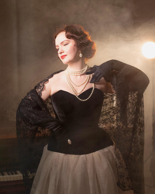 Modern Velvet Hourglass Corset with Sweetheart Neckline – Vintage Inspired Custom Corset
