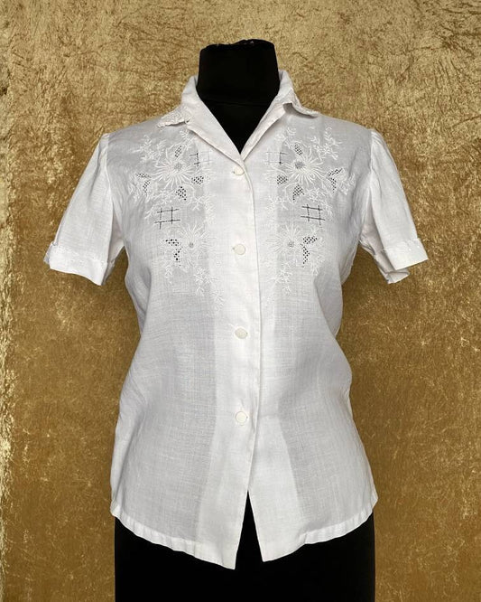 Vintage 1960-70s linen blouse with floral hand embroidery