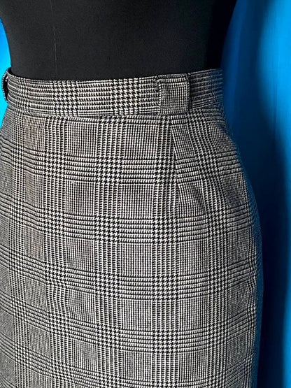 Vintage 90s does 40s plaid pencil skirt - midi skirt - 1990s vintage