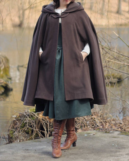 Hooded Cape "Linden" - Raglan Woollen Cape - LOTR Inspired Fantasy Cape With Leaf Decoration - Hobbit Style Coat