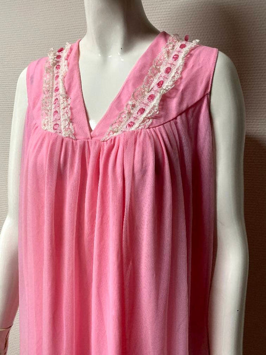 Vintage 1980s nightdress - nylon night gown