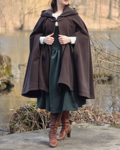 Hooded Cape "Linden" - Raglan Woollen Cape - LOTR Inspired Fantasy Cape With Leaf Decoration - Hobbit Style Coat