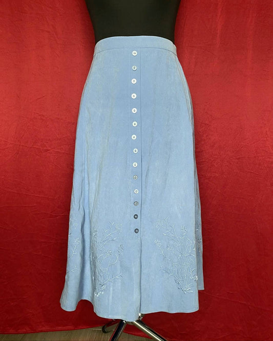 Vintage sky blue embroidered skirt - 1980s button up skirt