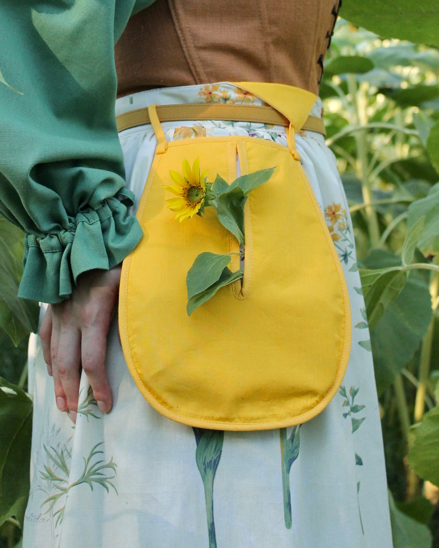 Vintage Inspired Set “Botanica” - Midi-Skirt With A Double Ruffle - Detachable Pocket - Floral Skirt With Buttons