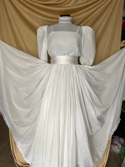 1970s does Edwardian vintage wedding dress, summer white muslin dress, Edwardian style white dress
