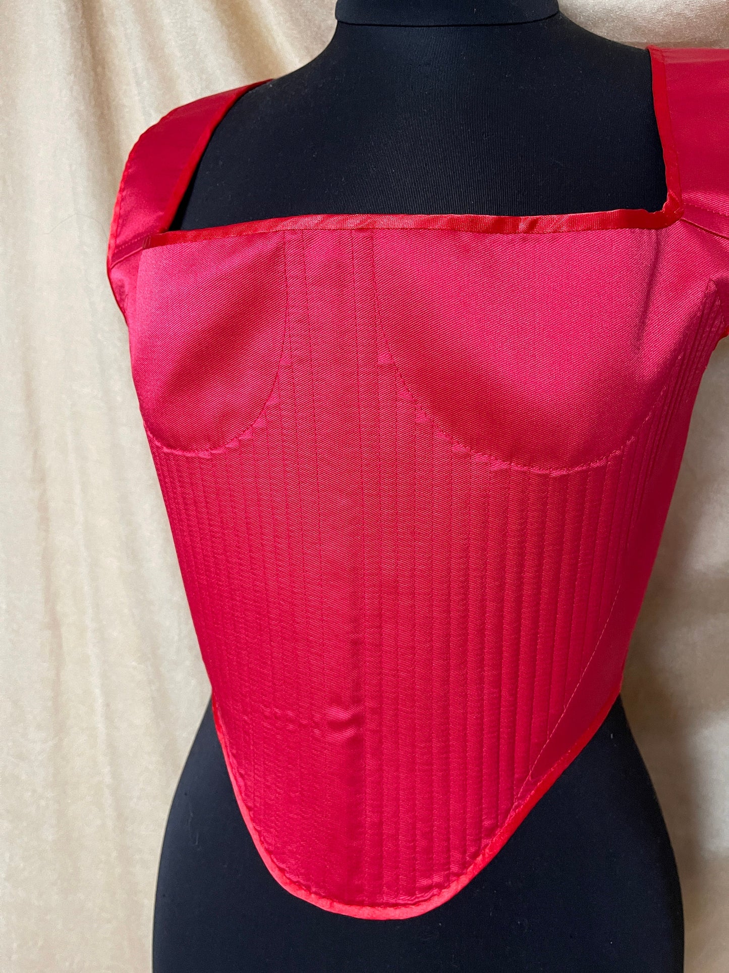 Handmade Ready To Ship Corset “Drama” - 17th Century Style Stays  - Reversible MidBust Corset - Historical Stays
