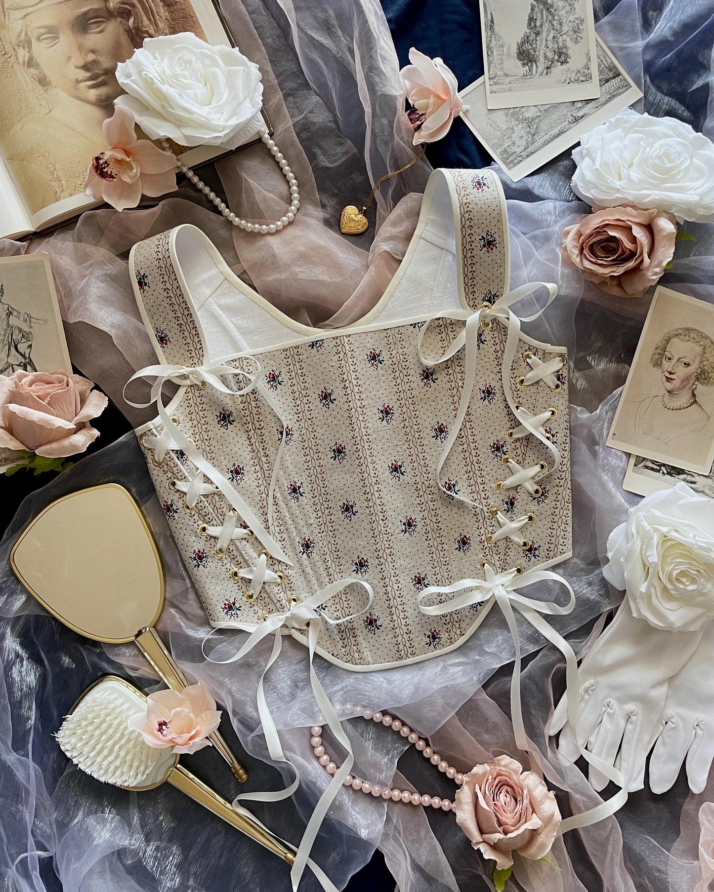 Modernised 18th Century Stays "Bliss" – Reversible Overbust Corset with Side Lacing, Half-Boned Renaissance Stays